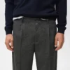 Regular-Fit-Flanellhose mit Bundfalten Regular-Fit-Flanellhose mit Bundfalten