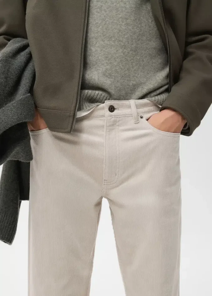 Regular-Fit-Hose aus Cord