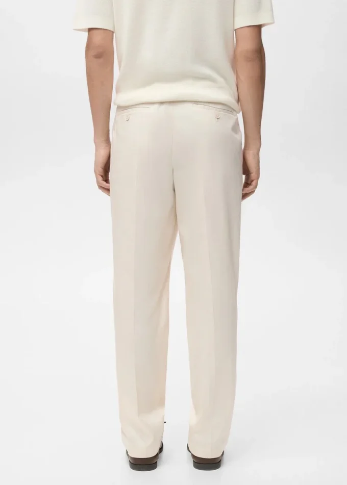 Regular-Fit-Hose mit Falten und fließendem Schnitt Regular-Fit-Hose mit Falten und fließendem Schnitt