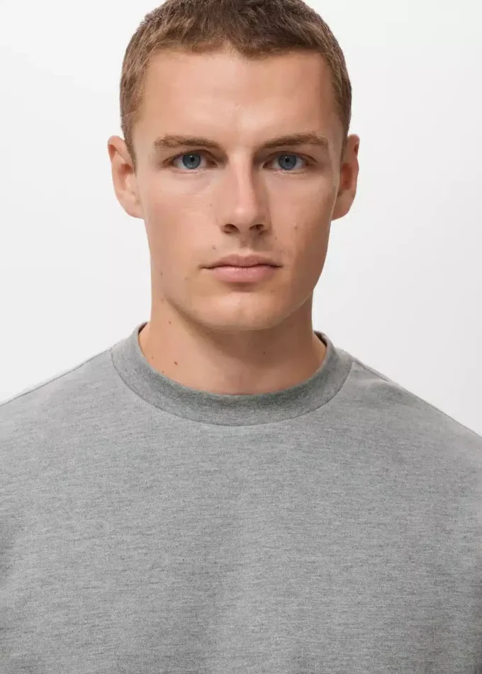 Regular-Fit-Sweatshirt aus Baumwolle Regular-Fit-Sweatshirt aus Baumwolle