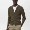 Rippstrick-Strickjacke Rippstrick-Strickjacke