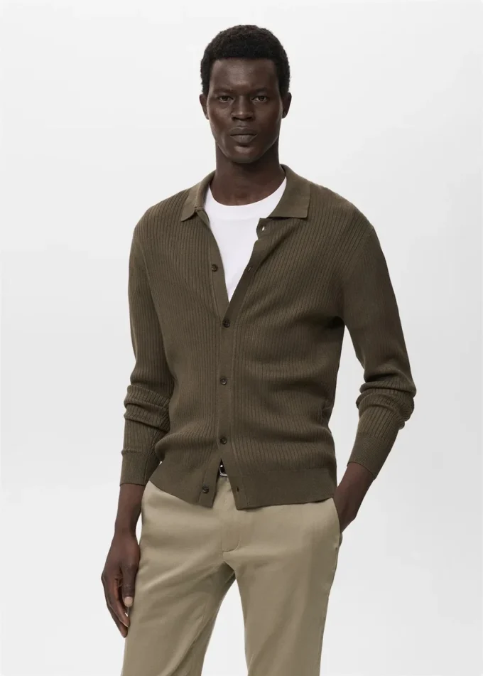 Rippstrick-Strickjacke Rippstrick-Strickjacke