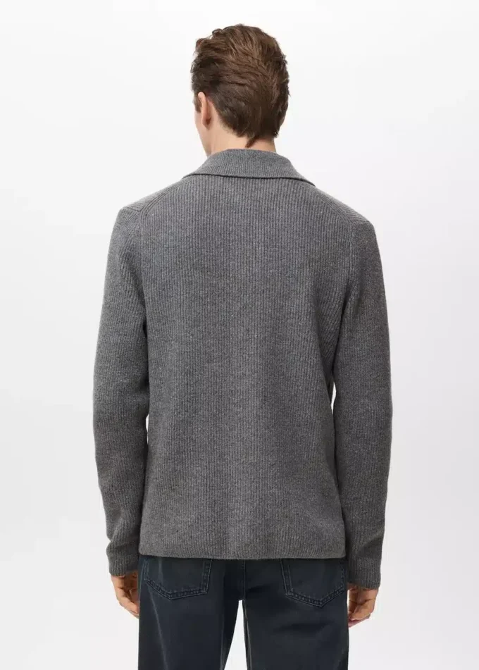 Rippstrick-Strickjacke Rippstrick-Strickjacke