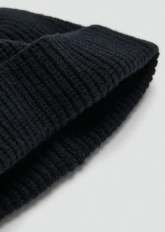 Rippstrickmütze