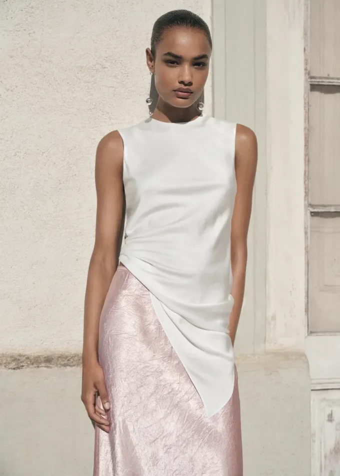 Rock aus Satin mit Knittereffekt