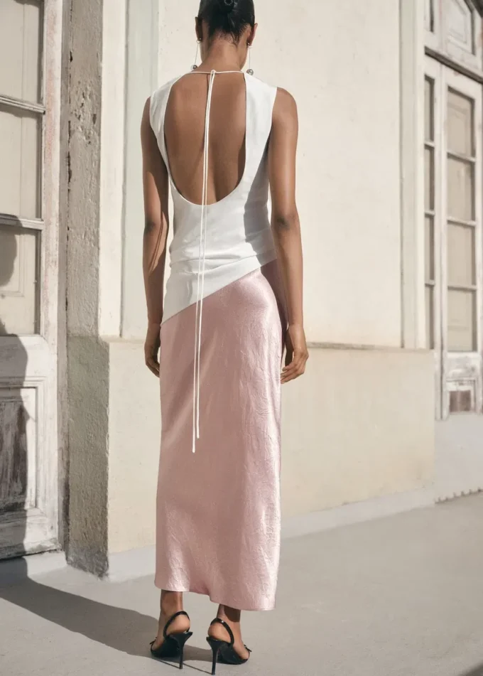 Rock aus Satin mit Knittereffekt