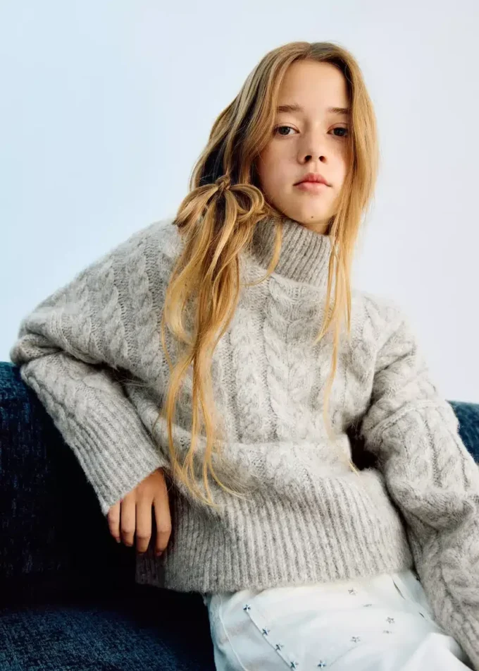 Rollkragenpullover aus Lurex