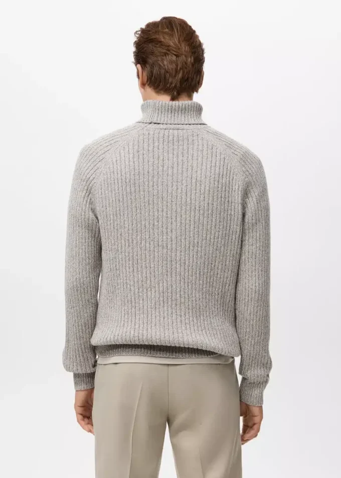 Rollkragenpullover aus Wollmischung