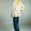 Rollkragenpullover mit Schlitzen