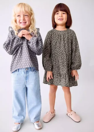 Rüschen-Blumenkleid