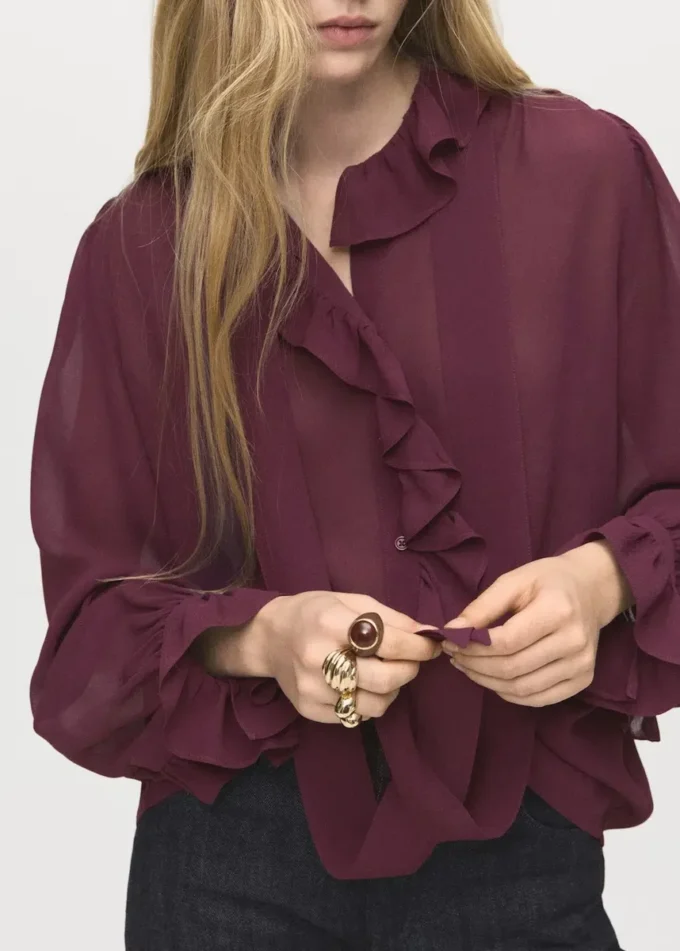 Rüschenbluse mit Schal Rüschenbluse mit Schal
