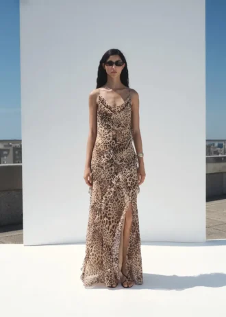 Rüschenkleid mit Leopardenmuster und Öffnung