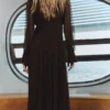 Rüschenkleid mit Puffärmeln Rüschenkleid mit Puffärmeln