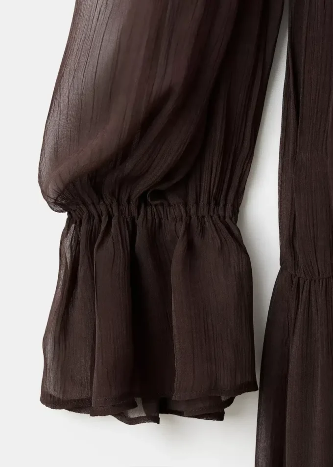 Rüschenkleid mit Puffärmeln Rüschenkleid mit Puffärmeln