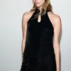 Samt-Top mit Neckholder und Knebelverschluss Samt-Top mit Neckholder und Knebelverschluss