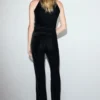 Samtige Hose mit Nahtdetails Samtige Hose mit Nahtdetails