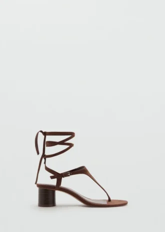 Sandalen mit Absatz aus Wildleder