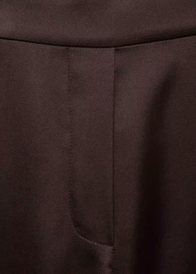 Satin-Hose mit kontrastierenden Streifen Satin-Hose mit kontrastierenden Streifen