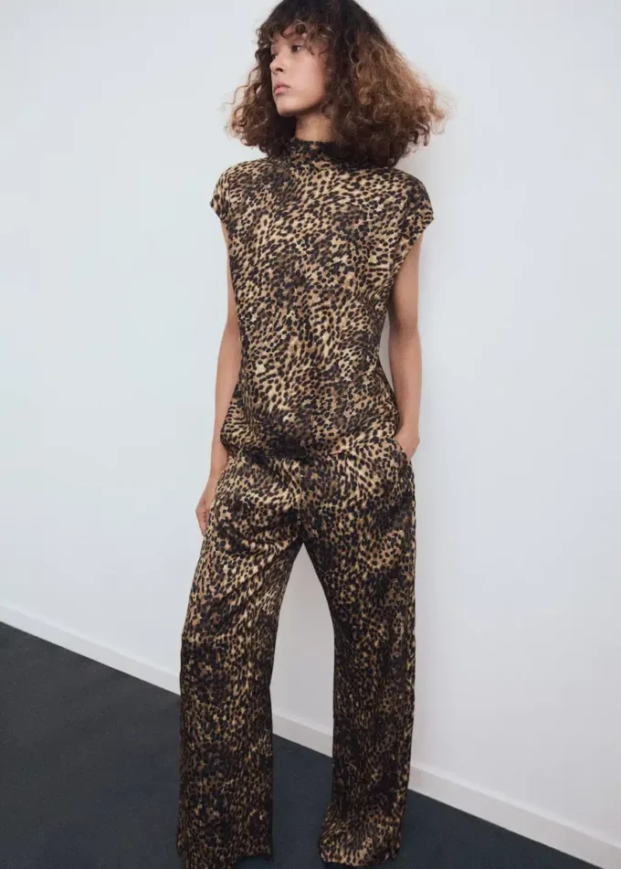 Satin-Hose mit Leopardenmuster
