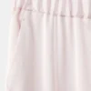 Satin-Hose mit seitlichen Öffnungen Satin-Hose mit seitlichen Öffnungen