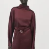 Satin-Kleid mit Gürtel Satin-Kleid mit Gürtel