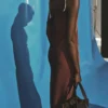 Satin-Kleid mit tiefem Ausschnitt