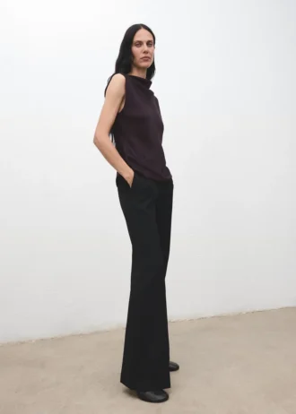 Satinbluse mit drapiertem Ausschnitt