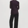 Satinbluse mit drapiertem Ausschnitt Satinbluse mit drapiertem Ausschnitt
