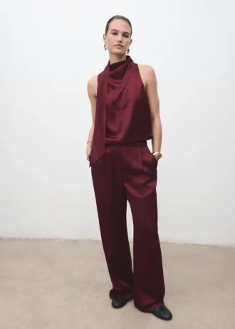 Satinbluse mit Foulard