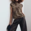 Satinbluse mit Leopardenmuster Satinbluse mit Leopardenmuster