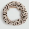 Schal mit Leopardenmuster Schal mit Leopardenmuster