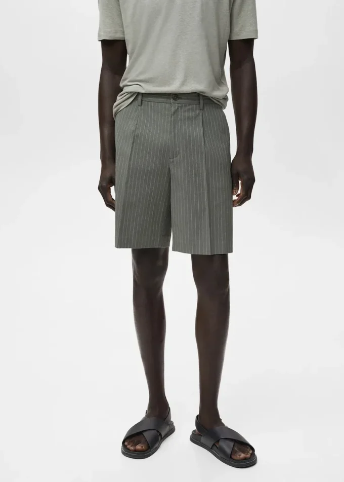 Schmal geschnittene Bermudashorts aus Baumwoll-Chino Schmal geschnittene Bermudashorts aus Baumwoll-Chino