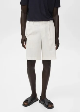 Schmal geschnittene Bermudashorts aus Baumwoll-Chino