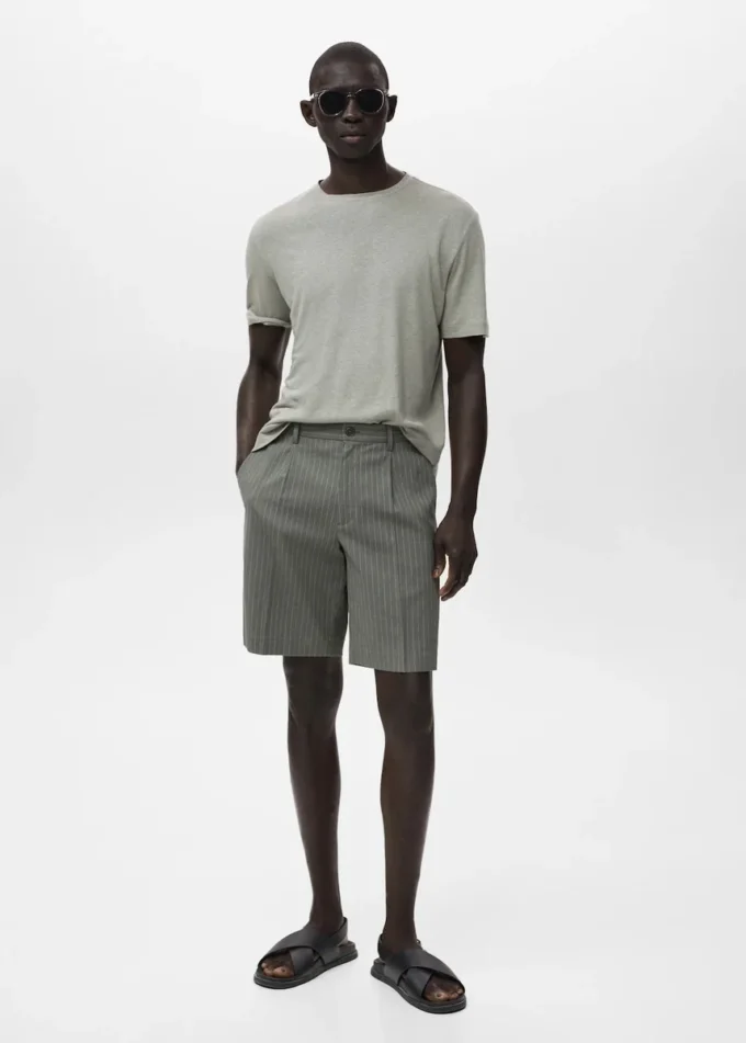 Schmal geschnittene Bermudashorts aus Baumwoll-Chino Schmal geschnittene Bermudashorts aus Baumwoll-Chino