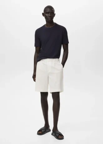 Schmal geschnittene Bermudashorts aus Baumwoll-Chino