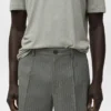 Schmal geschnittene Bermudashorts aus Baumwoll-Chino Schmal geschnittene Bermudashorts aus Baumwoll-Chino