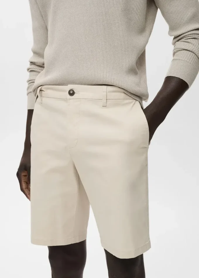 Schmal geschnittene Bermudashorts aus Baumwoll-Chino Schmal geschnittene Bermudashorts aus Baumwoll-Chino