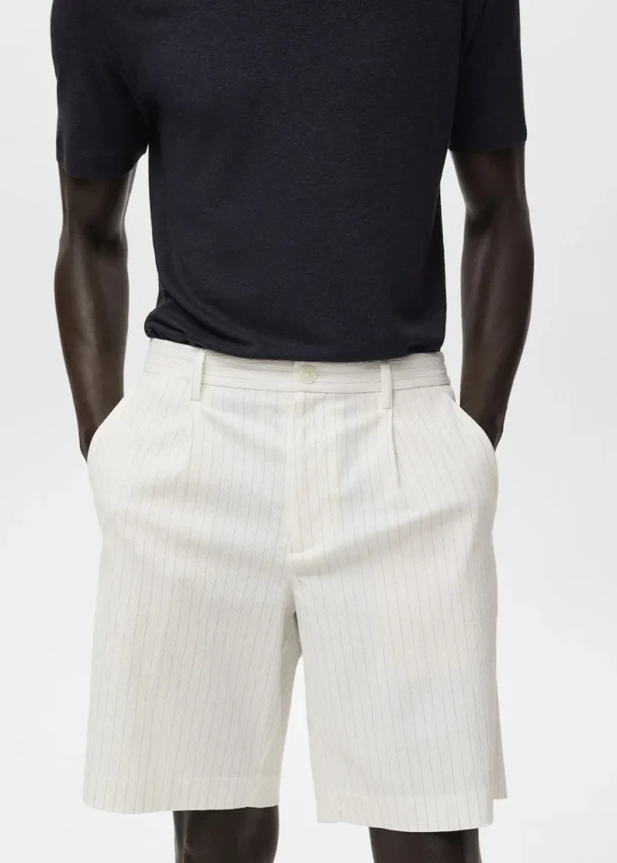Schmal geschnittene Bermudashorts aus Baumwoll-Chino Schmal geschnittene Bermudashorts aus Baumwoll-Chino