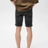 Schmal geschnittene Denim-Bermudashorts Schmal geschnittene Denim-Bermudashorts