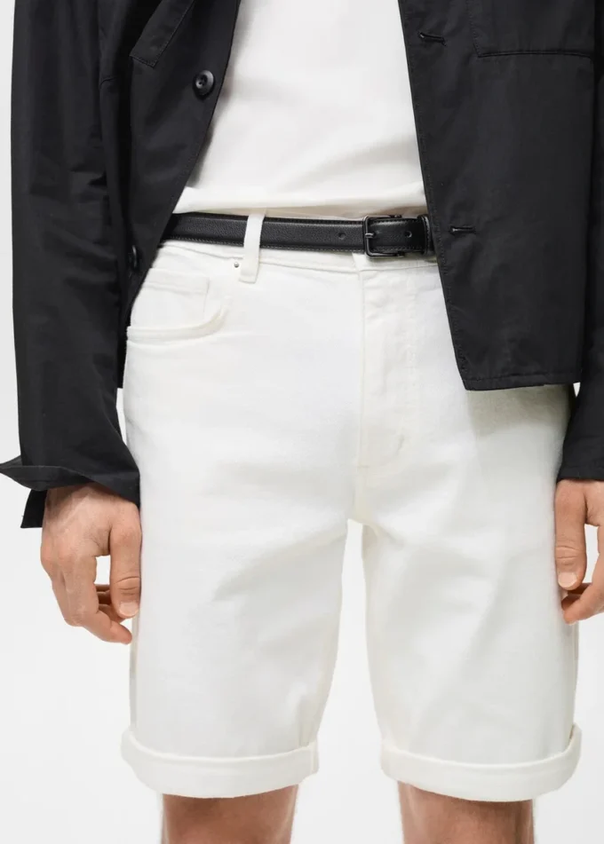 Schmal geschnittene Denim-Bermudashorts Schmal geschnittene Denim-Bermudashorts