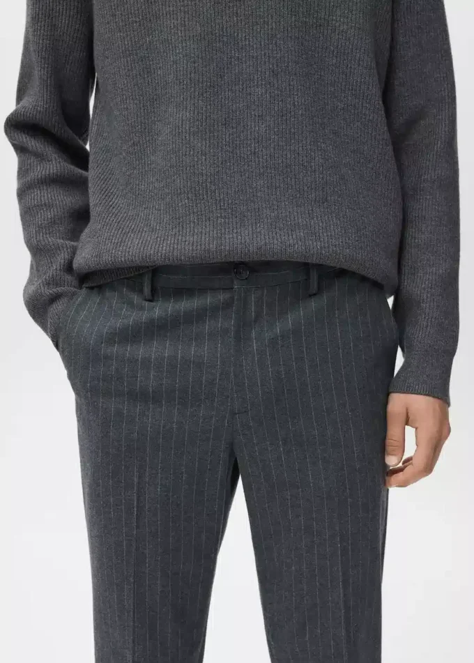Schmal geschnittene Flanellhose Schmal geschnittene Flanellhose