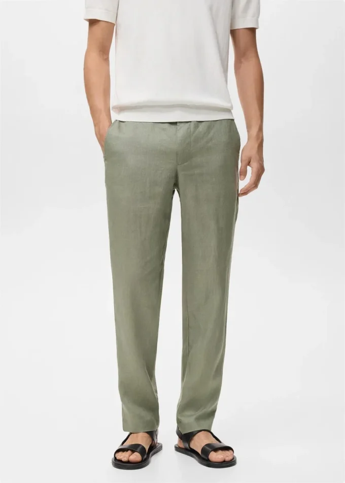 Schmal geschnittene Hose aus 100 % Leinen Schmal geschnittene Hose aus 100 % Leinen