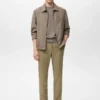 Schmal geschnittene Hose aus 100 % Leinen Schmal geschnittene Hose aus 100 % Leinen