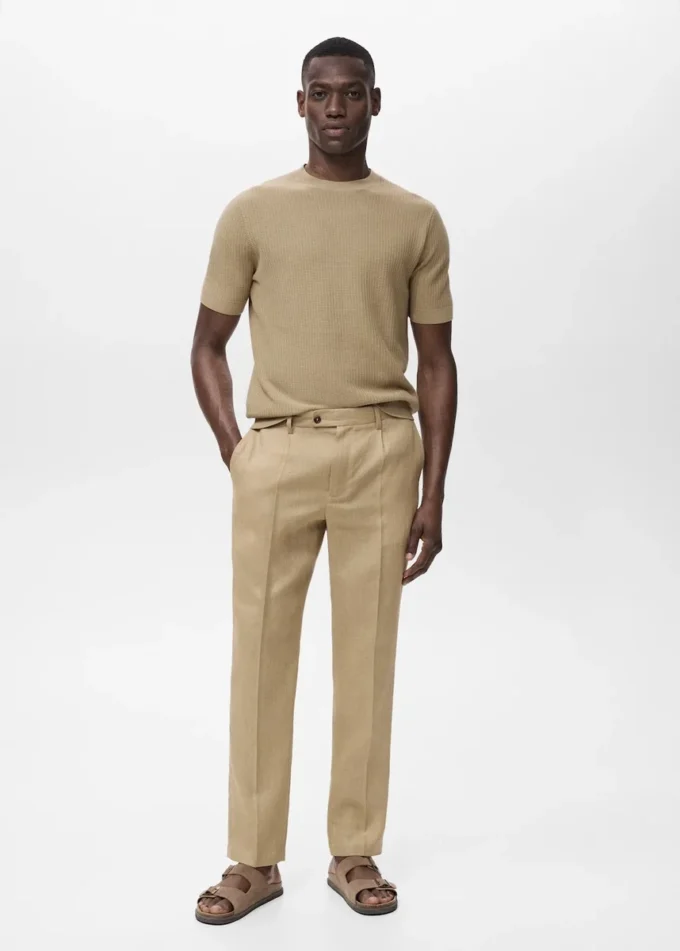 Schmal geschnittene Hose aus 100 % Leinen Schmal geschnittene Hose aus 100 % Leinen