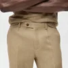 Schmal geschnittene Hose aus 100 % Leinen Schmal geschnittene Hose aus 100 % Leinen