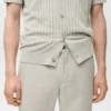 Schmal geschnittene Hose aus 100 % Leinen Schmal geschnittene Hose aus 100 % Leinen
