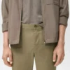 Schmal geschnittene Hose aus 100 % Leinen Schmal geschnittene Hose aus 100 % Leinen