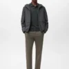 Schmal geschnittene Hose aus Stretchmaterial mit Kordelzug Schmal geschnittene Hose aus Stretchmaterial mit Kordelzug
