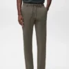 Schmal geschnittene Hose aus Stretchmaterial mit Kordelzug Schmal geschnittene Hose aus Stretchmaterial mit Kordelzug