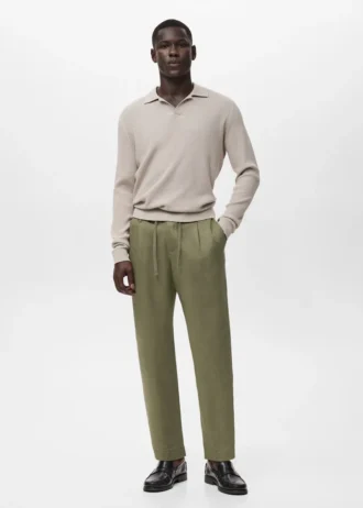 Schmal geschnittene Hose mit Kordelzug